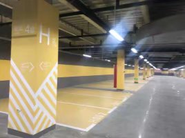 地下車庫停車位劃線的規格通常在是多少?