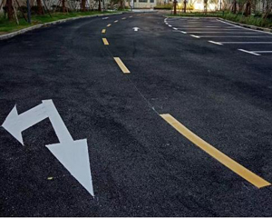 蘇州停車位劃線多少錢一米,蘇州道路熱熔標(biāo)線價(jià)格?