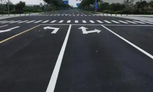 蘇州廠區(qū)車位劃線,飛揚(yáng)市政無隱形收費(fèi),專業(yè)施工 蘇州廠區(qū)車位劃線,飛揚(yáng)市政無隱形收費(fèi),專業(yè)施工