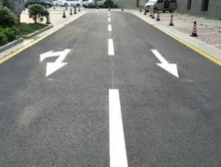 無錫廠區劃線哪家強?專業團隊打造精準安全作業區 無錫廠區劃線哪家強?專業團隊打造精準安全作業區