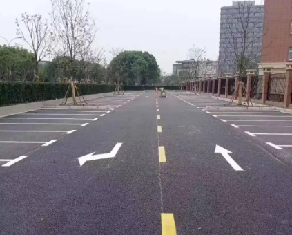 蘇州學校道路劃線專業(yè)施工,打造安全校園交通 蘇州學校道路劃線專業(yè)施工,打造安全校園交通