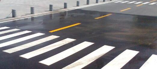 蘇州專業(yè)道路劃線施工，飛揚(yáng)市政為您護(hù)航